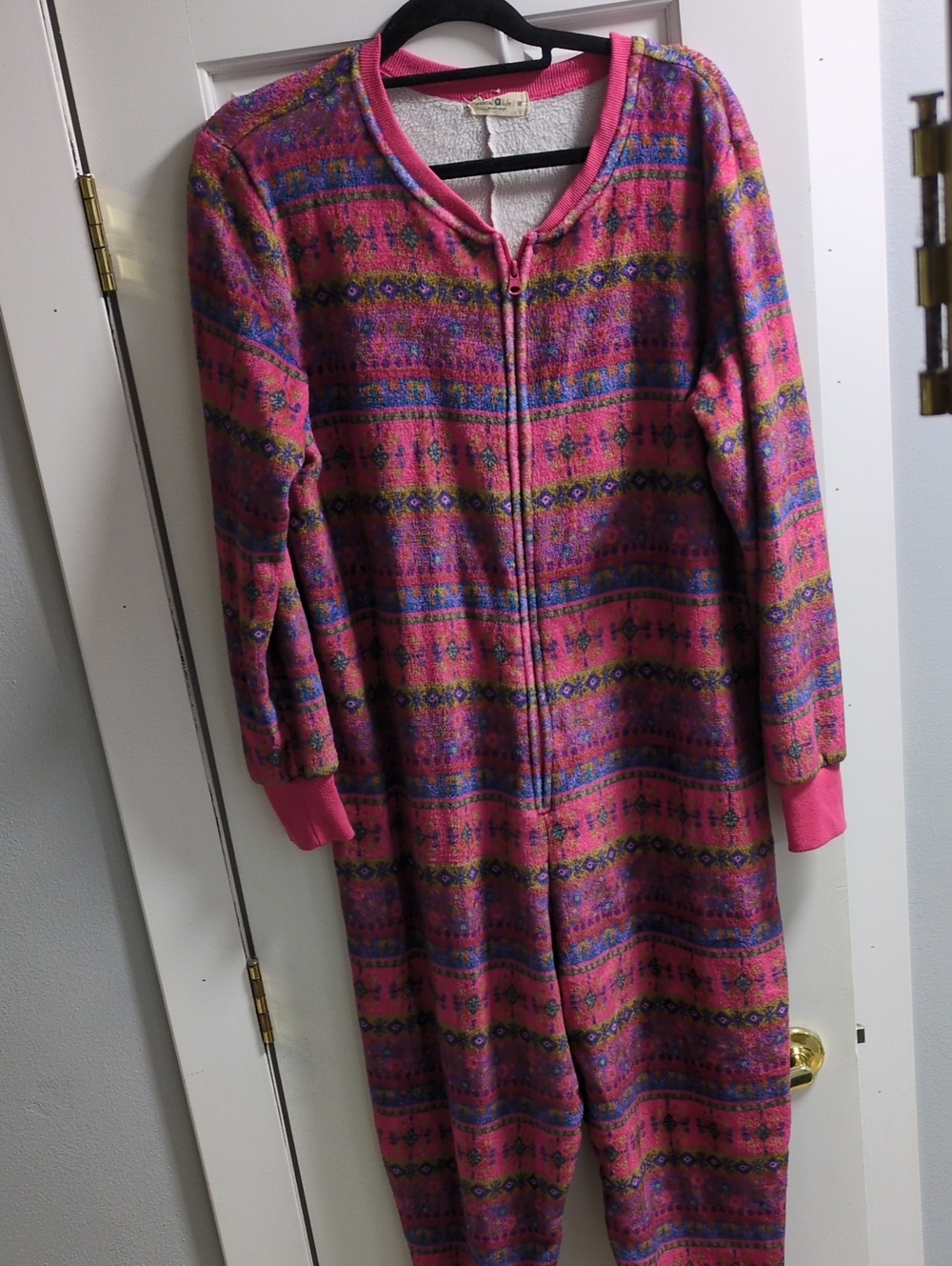 Women's Pink Aztev Sleepwear